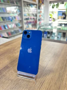 Iphone 13 Seminuevo 100% -- 128GB/6GB Ram